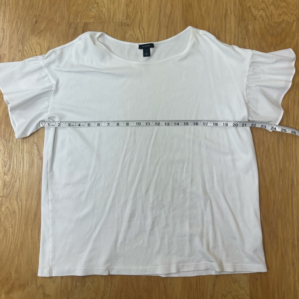 White Halogen Short, Ruffle Sleeve T-Shirt - Picture 3 of 7